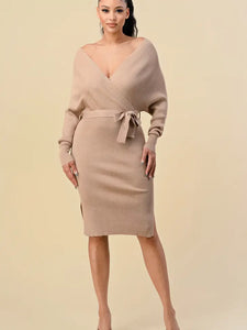 THE SANG Knit Mocha/Tan Dress With Belt Detail